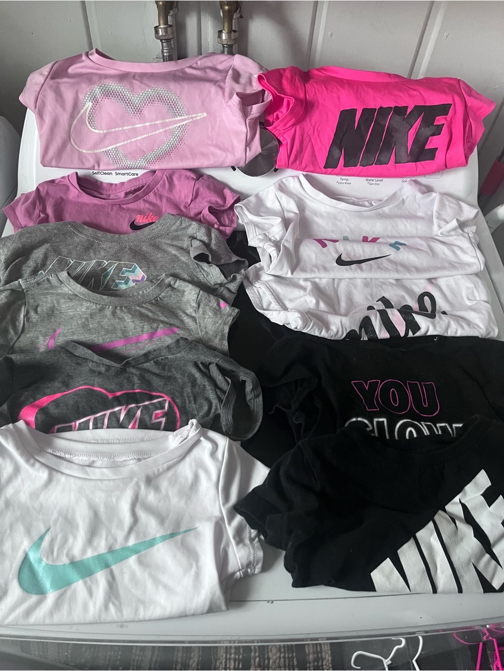 Nike Bundle 10 pair of shorts 11 shirts 3t